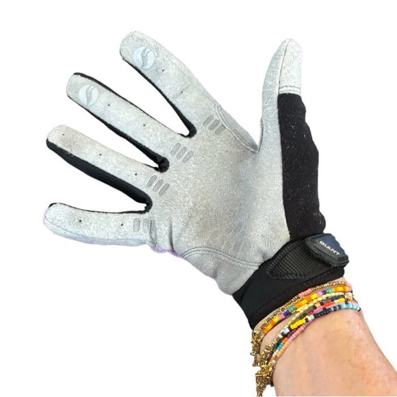 GIANT Women’s Full Finger Cycling Gloves (S) - Picture 3 of 7